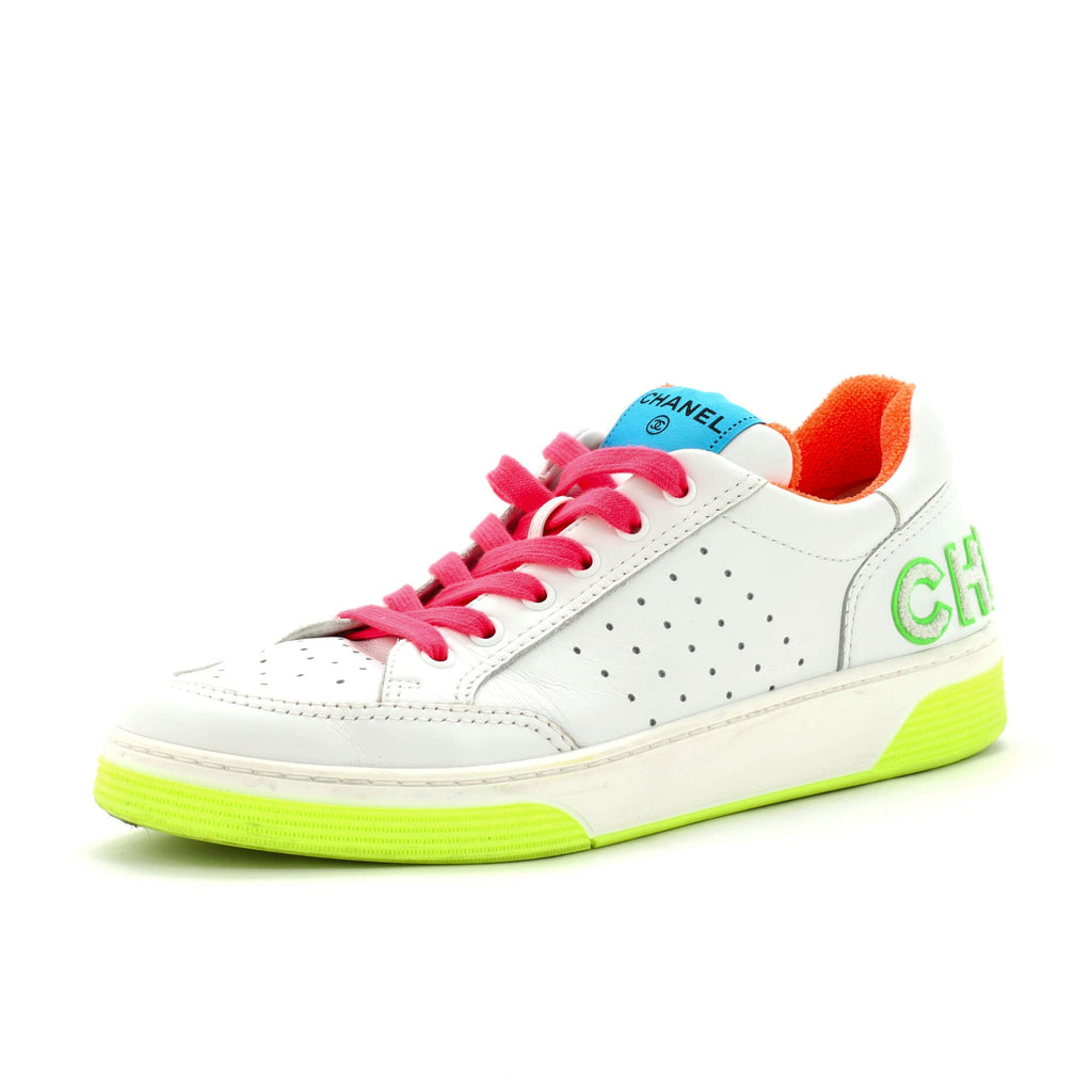 Women's Logo Low-Top Sneakers Leather