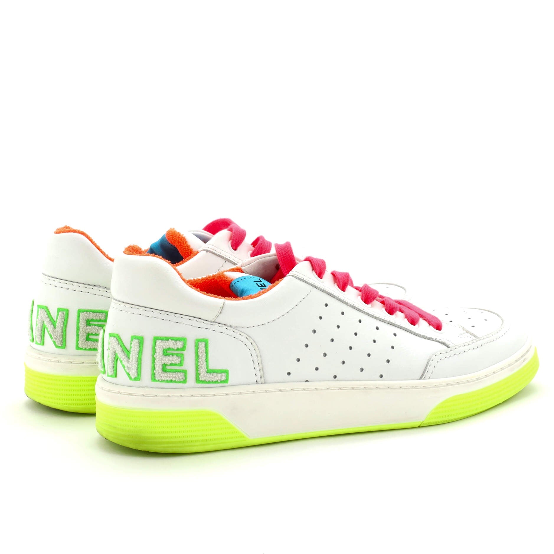Women's Logo Low-Top Sneakers Leather