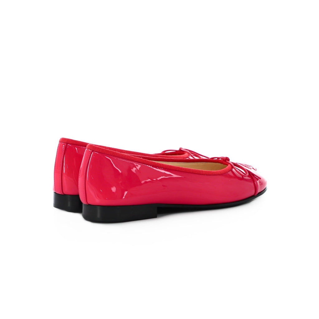 Women's CC Cap Toe Bow Ballerina Flats Patent