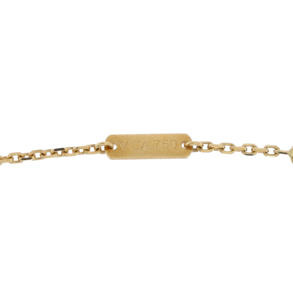 Vintage Alhambra Pendant Necklace 18K Yellow Gold and Carnelian