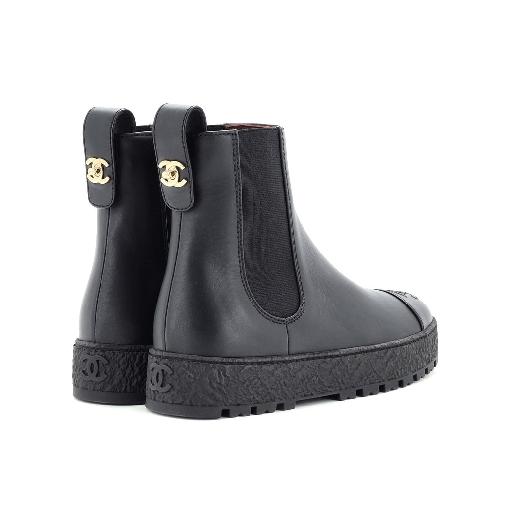 Women's CC Turnlock Cap Toe Chelsea Boots Leather