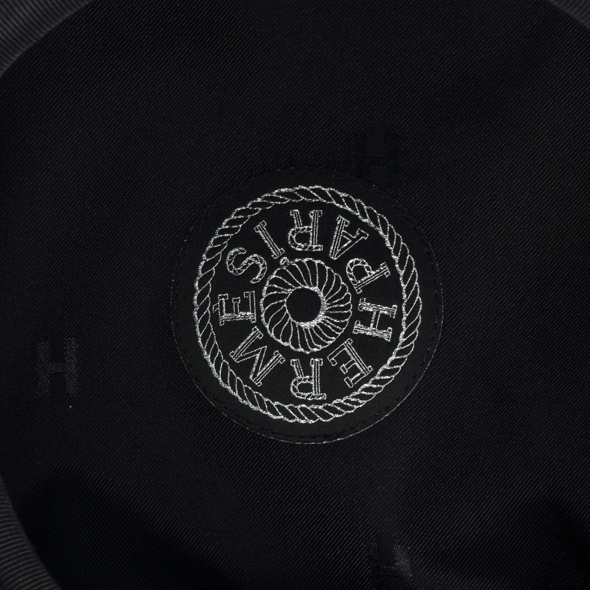 Cabourg en Finesse Newsboy Cap Embroidered Wool