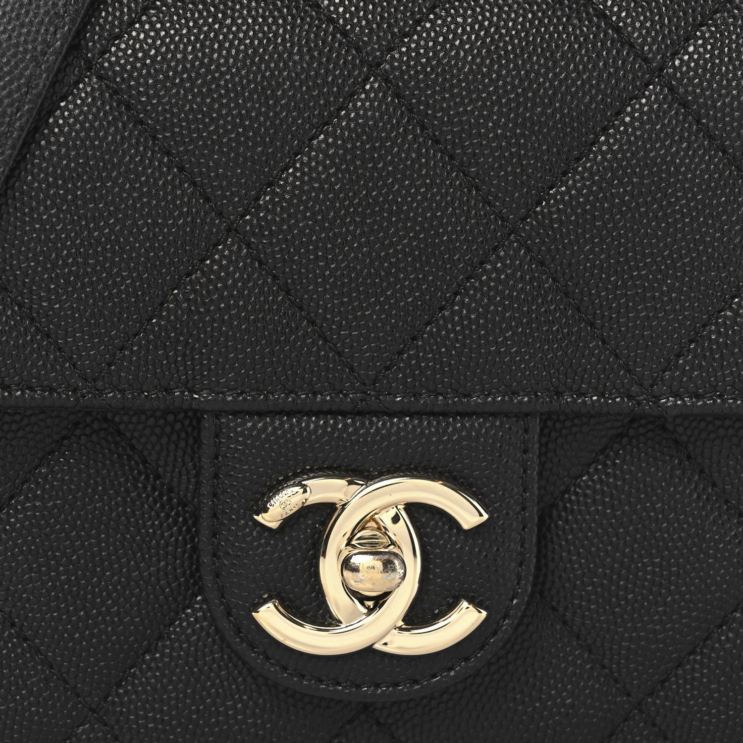Caviar Quilted Like A Wallet Flap Black
