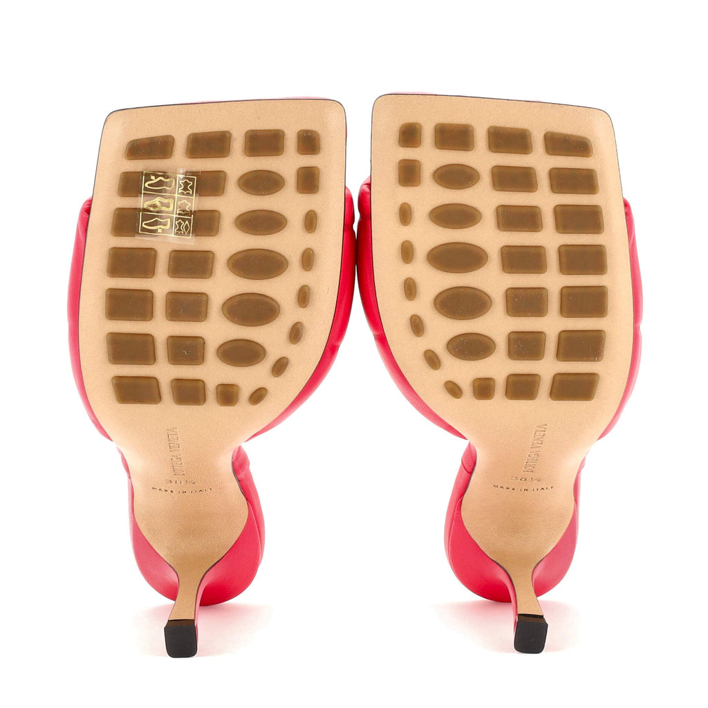 Women's The Padded Heeled Sandals Quilted Leather