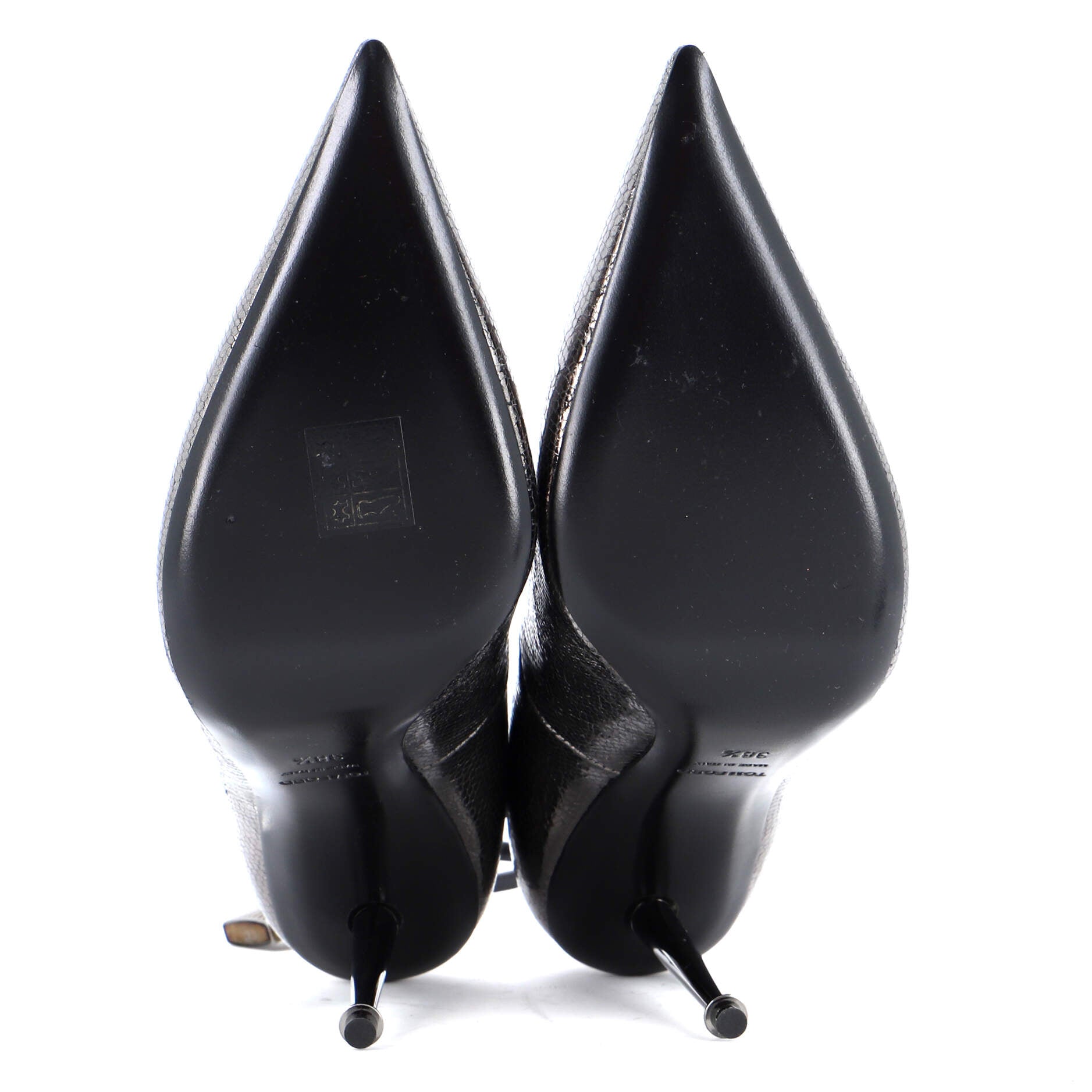 Women's Padlock Pumps Leather