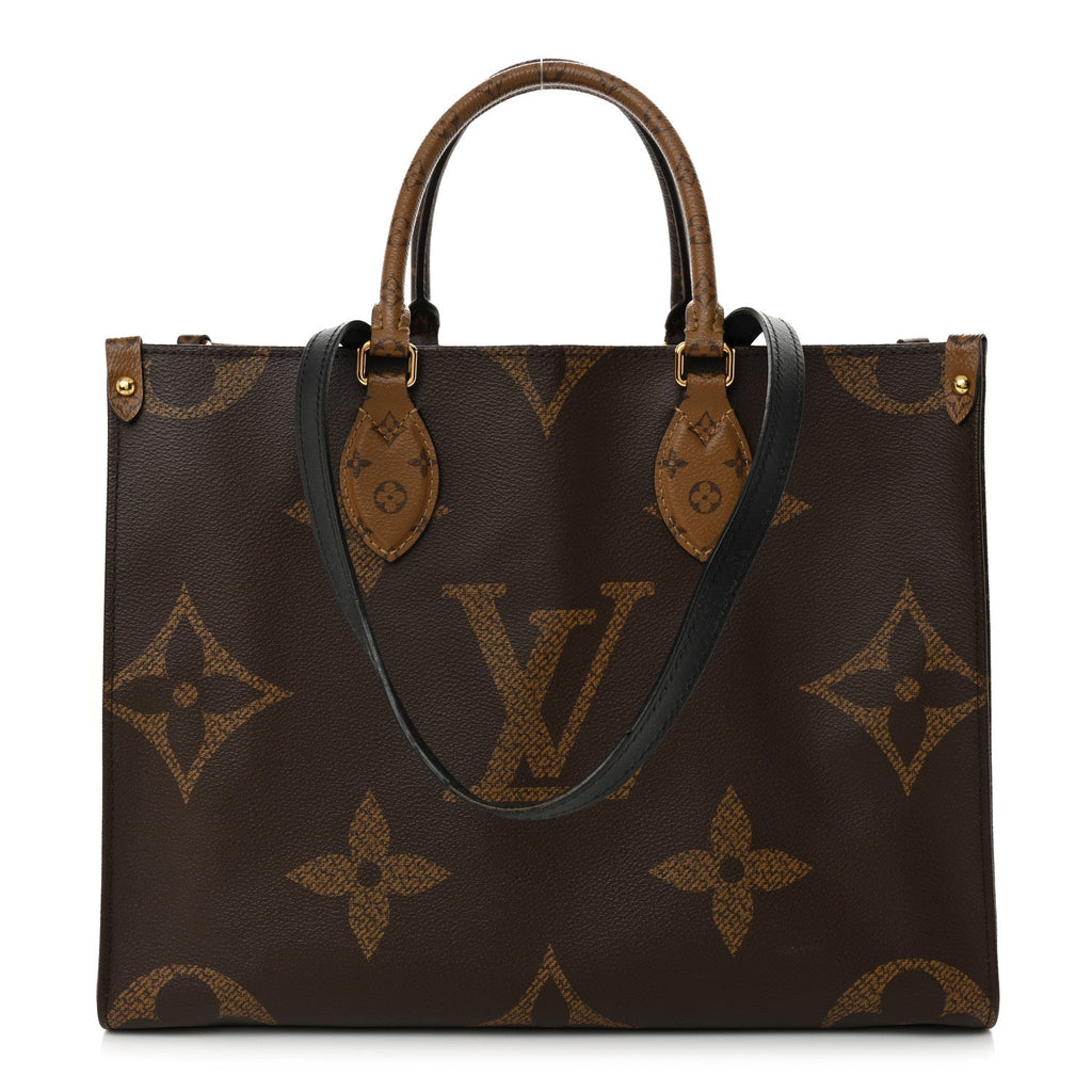 Reverse Monogram Giant Onthego MM