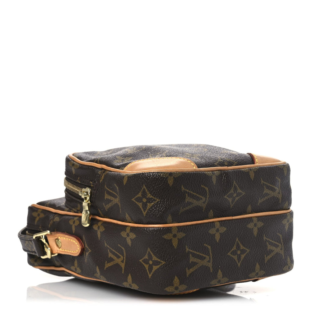 Monogram Amazone