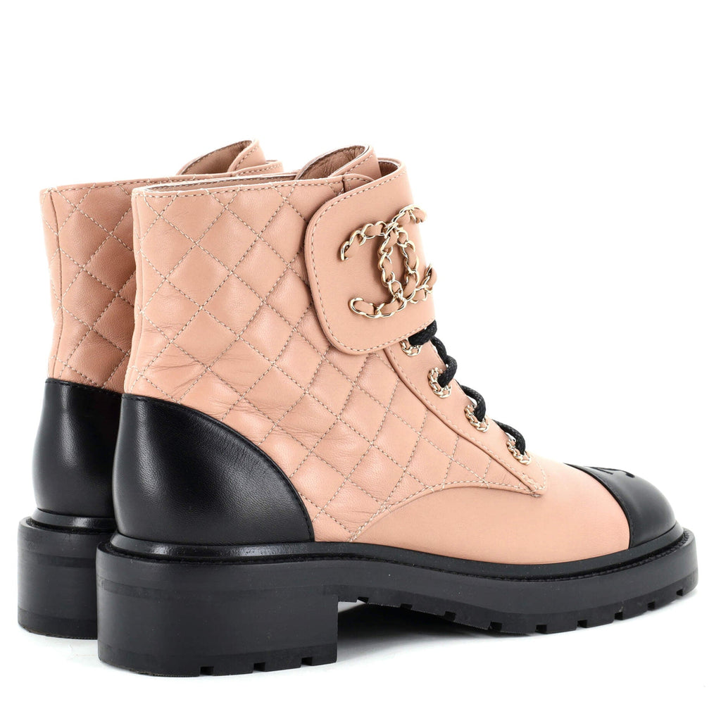 Women's Chain CC Cap Toe Lace Up Combat Boots Quilted Leather