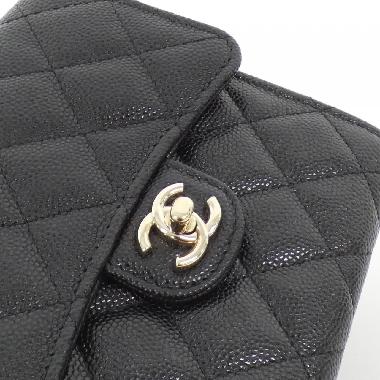 Chanel AP3061 Caviar Skin Chain Clutch