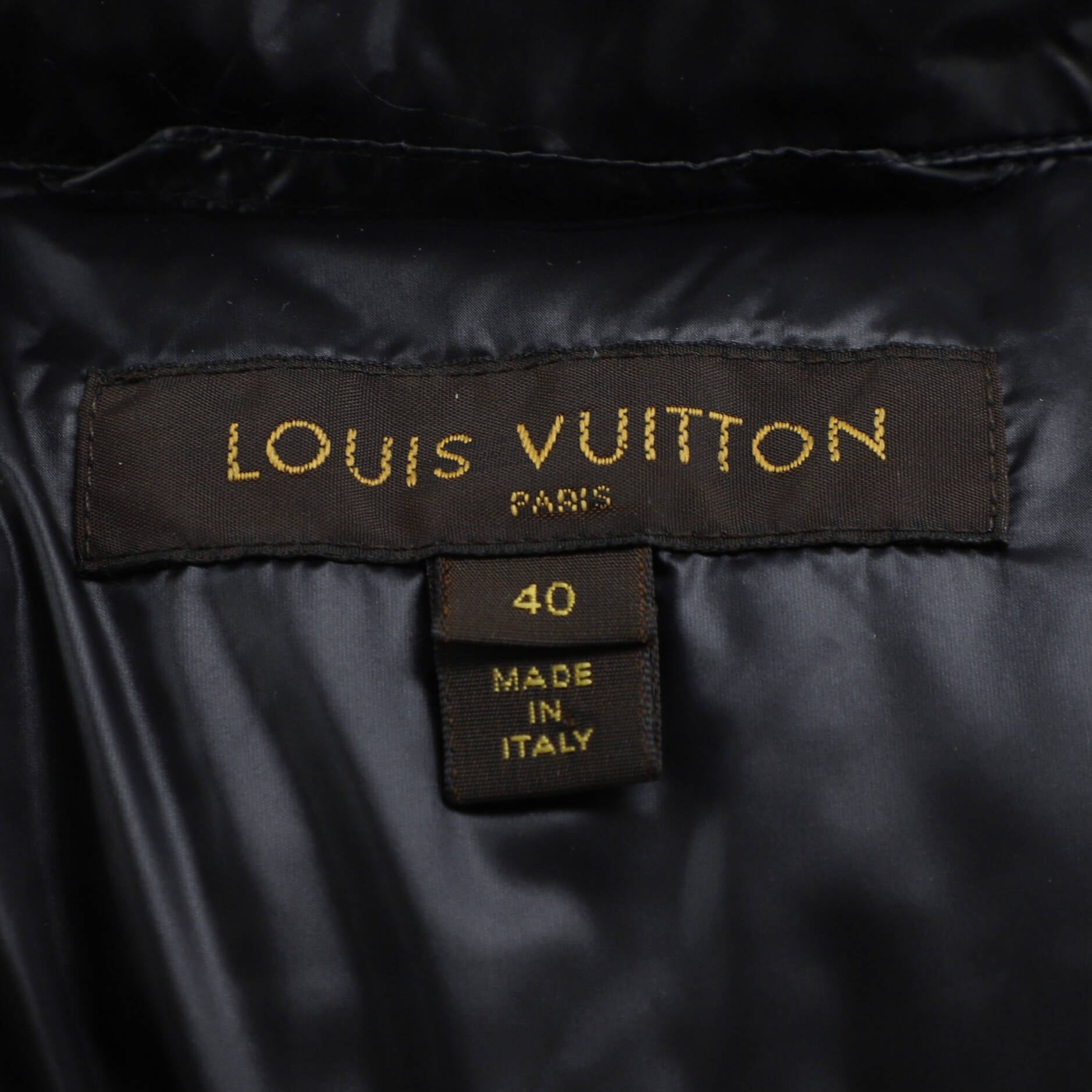 Women's Belted Fitted Puffer Jacket Quilted Polyamide and Down