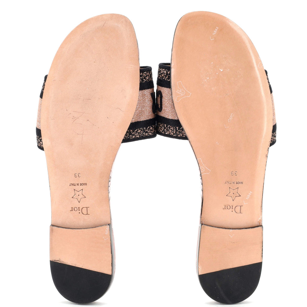 Women's Dway Flat Sandals Embroidered Canvas