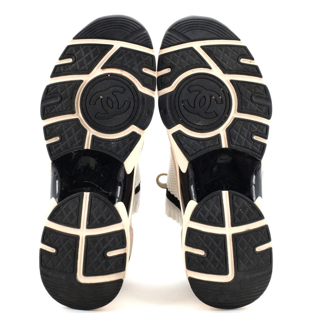 Women's CC Low-Top Sneakers Suede and Mesh
