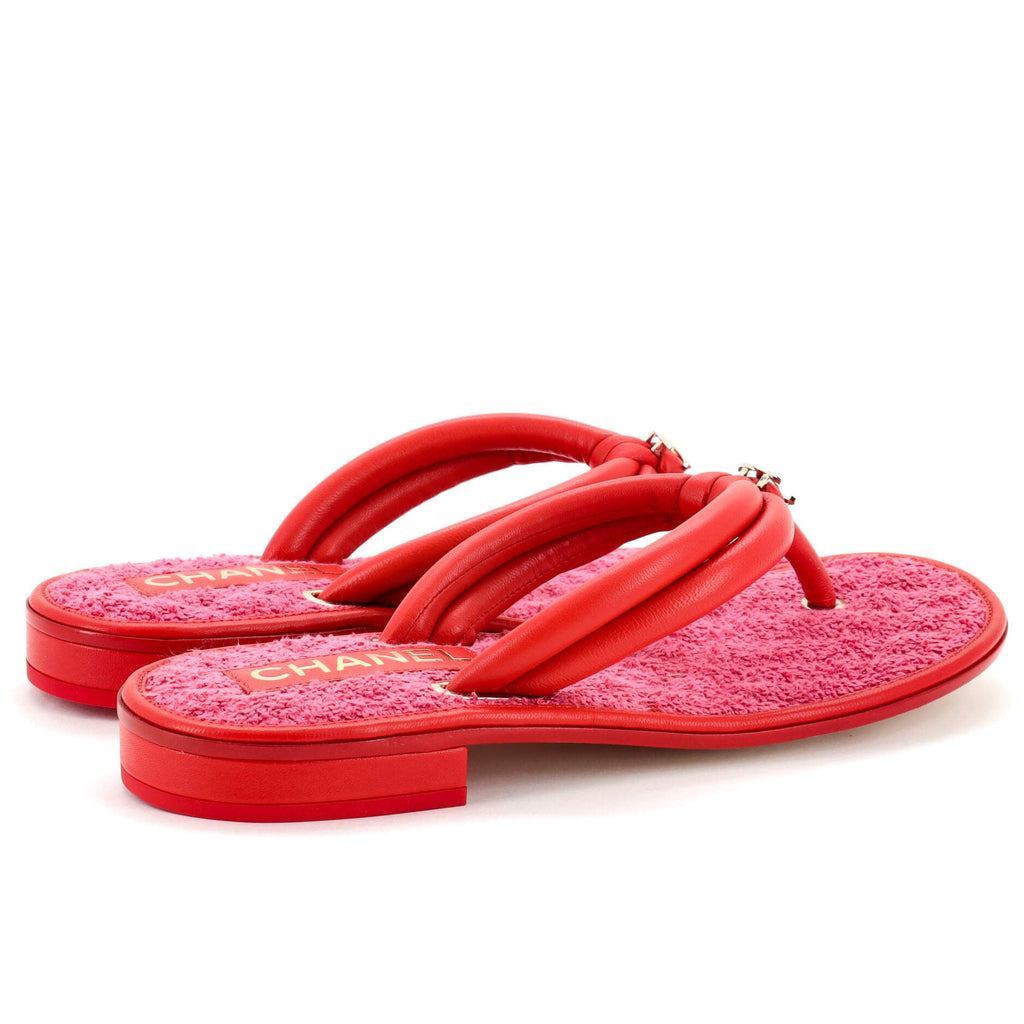 Women's Interlocking CC Thong Sandals Leather