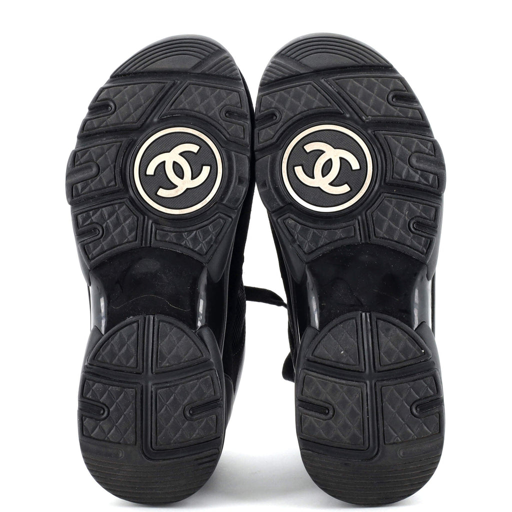 Women's CC Low-Top Sneakers Suede and Mesh