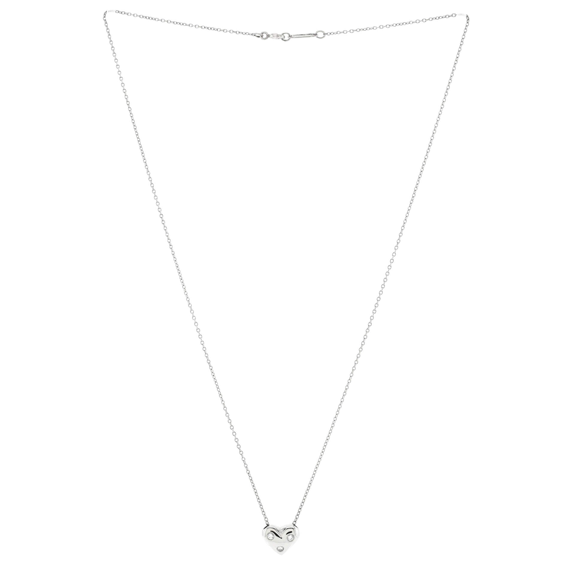 Etoile Heart 3 Diamond Pendant Necklace Platinum with Diamonds