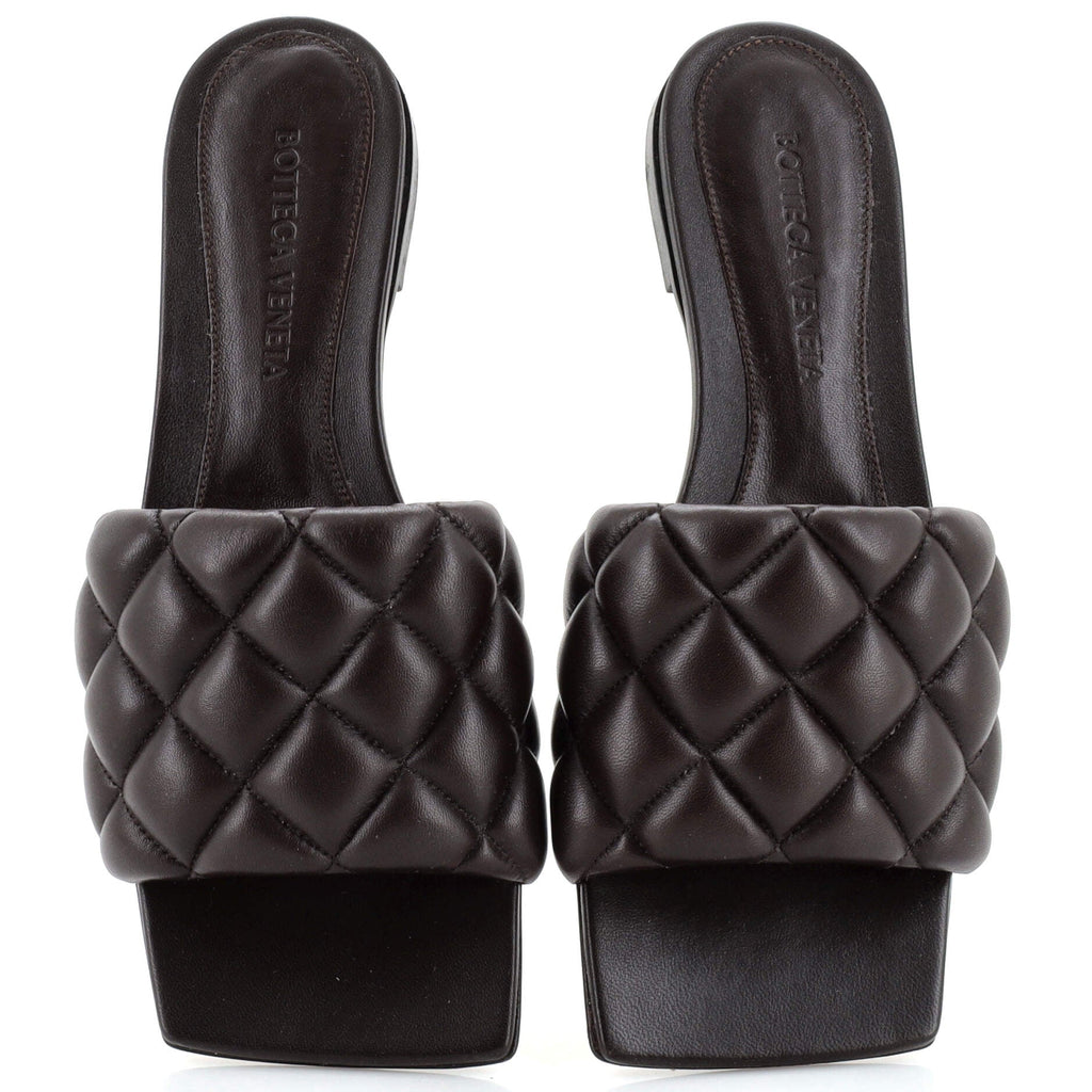Women's The Padded Flat Sandals Matelasse Leather