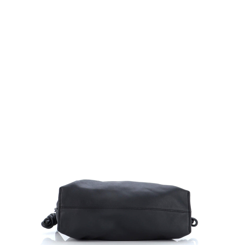 Flamenco Knot Clutch Leather Medium