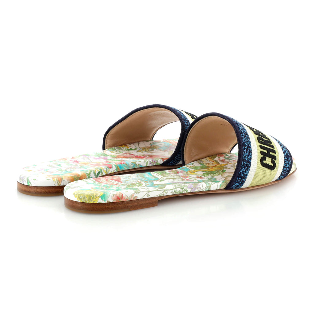 Women's Dway Flat Sandals Embroidered Canvas