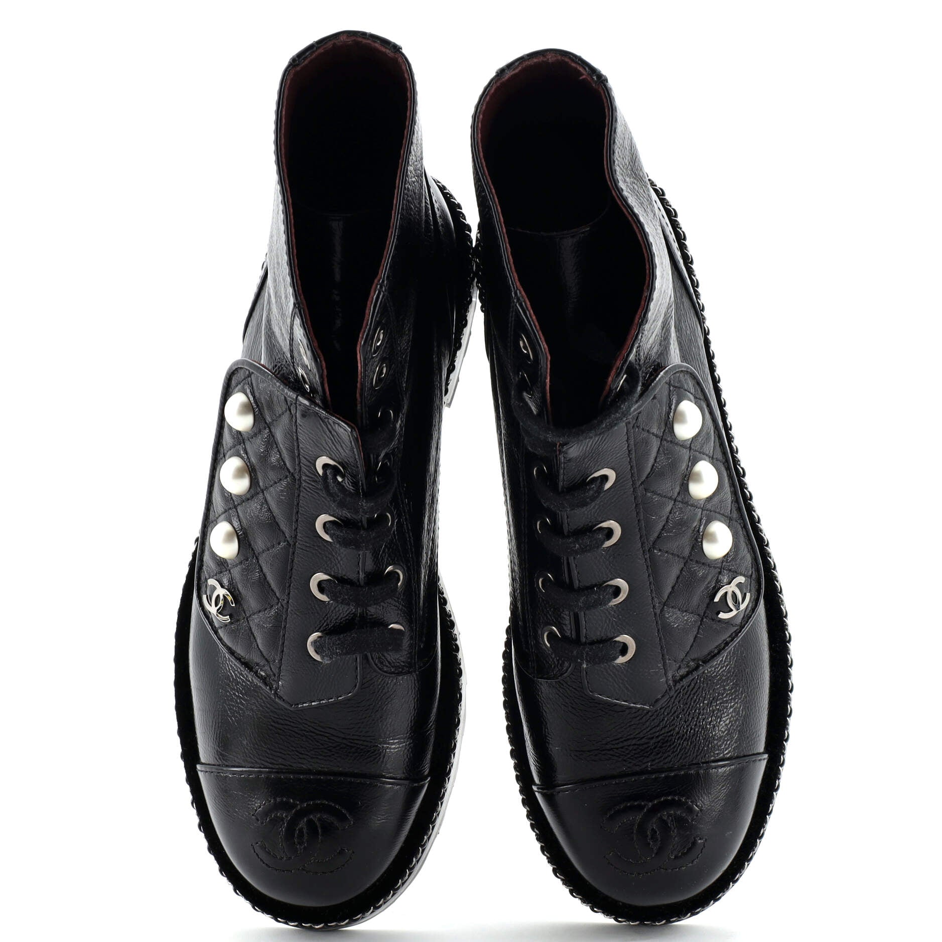 Women's Cap Toe CC Chain Around Pearl Combat Boots Leather