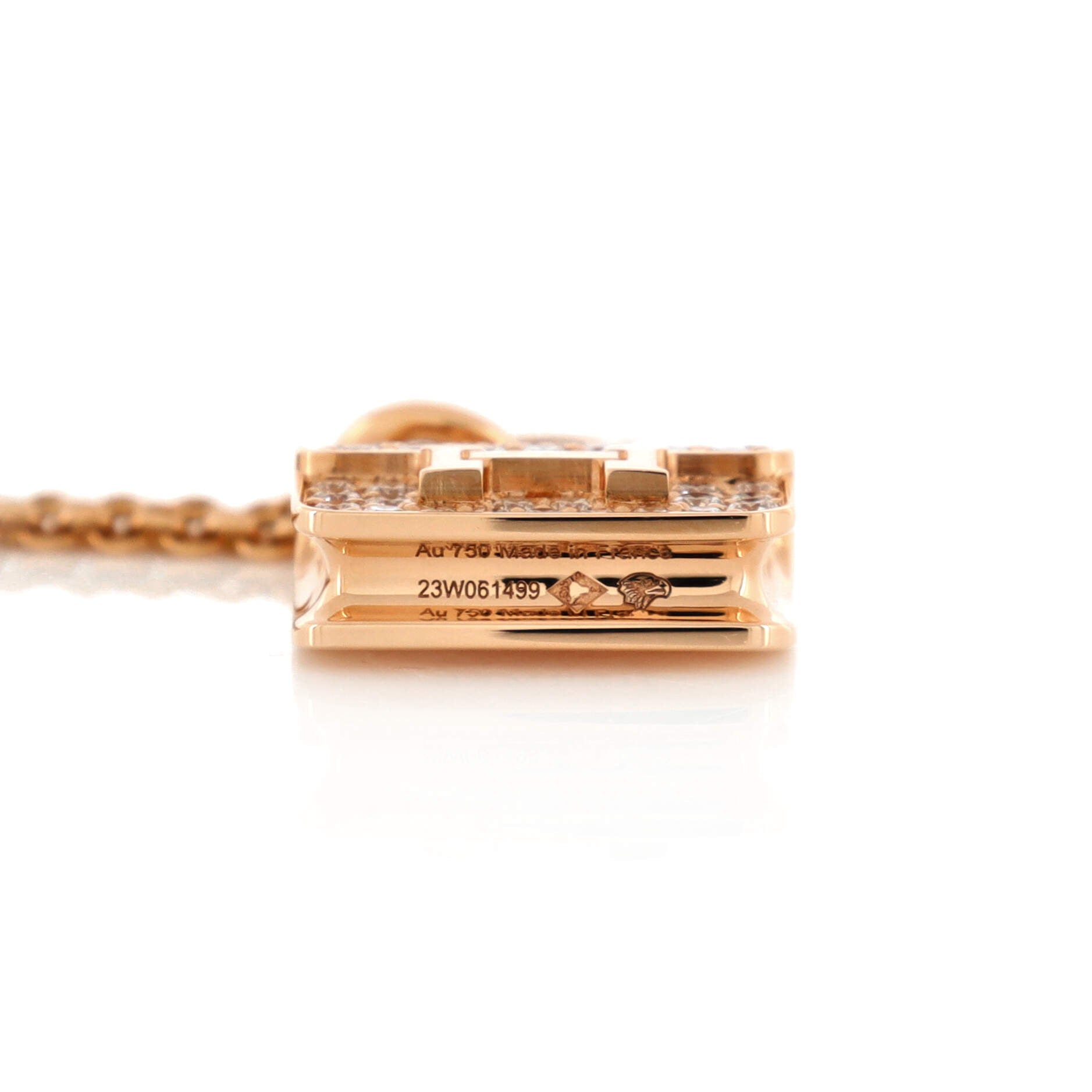 Amulettes Constance Pendant NM Necklace 18K Rose Gold and Diamonds
