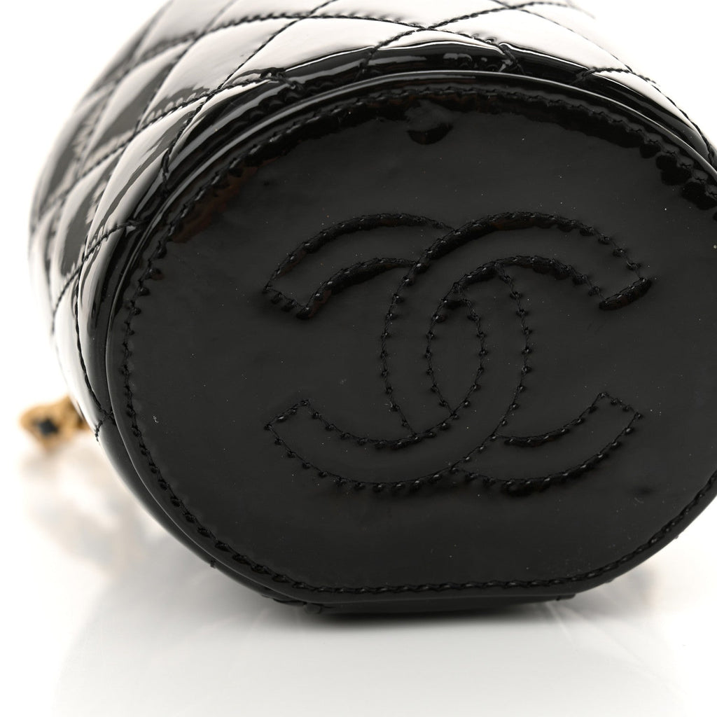 Patent Quilted Afternoon Tea Top Handle Vanity Case With Chain Black