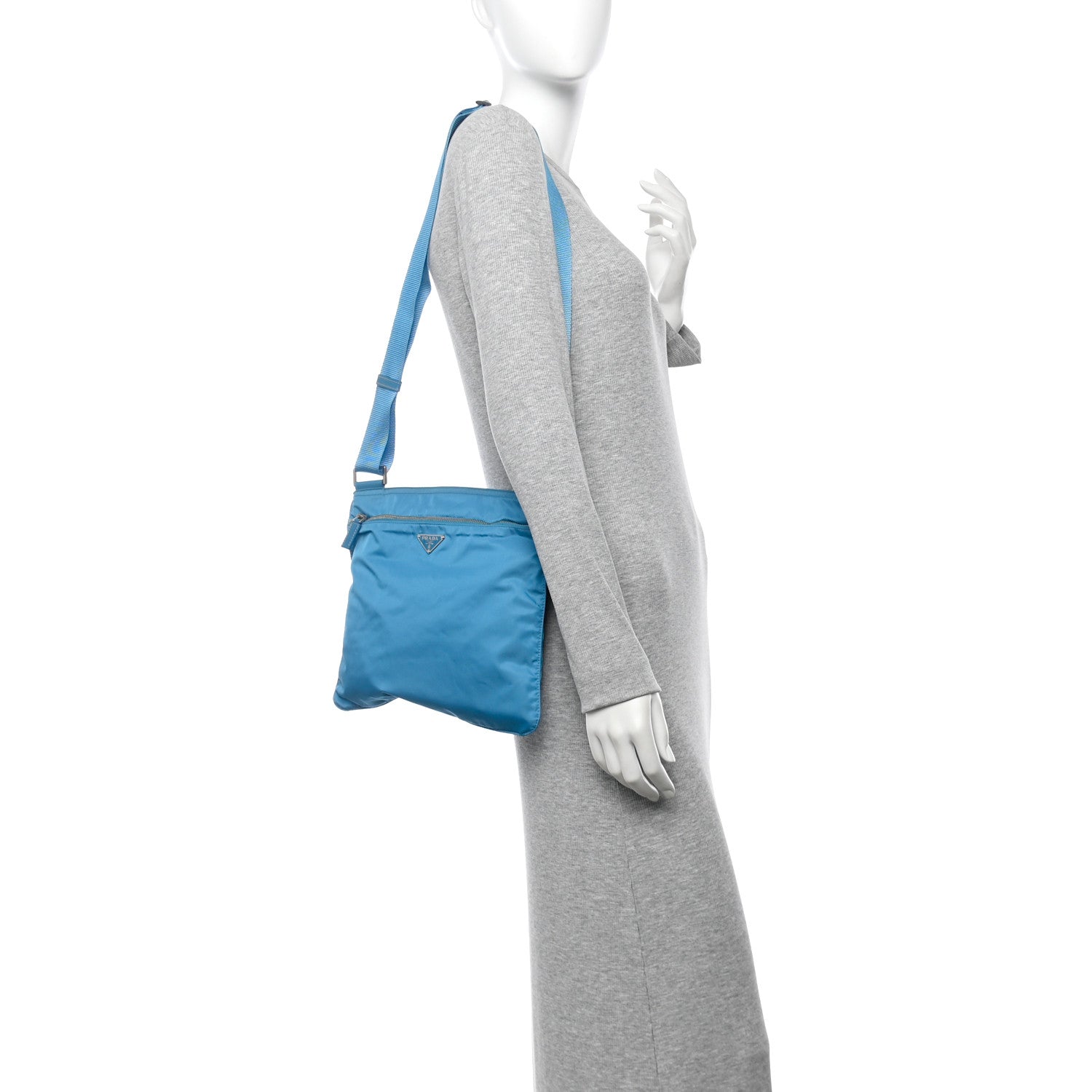 Nylon Vela Flat Messenger Bag Voyage