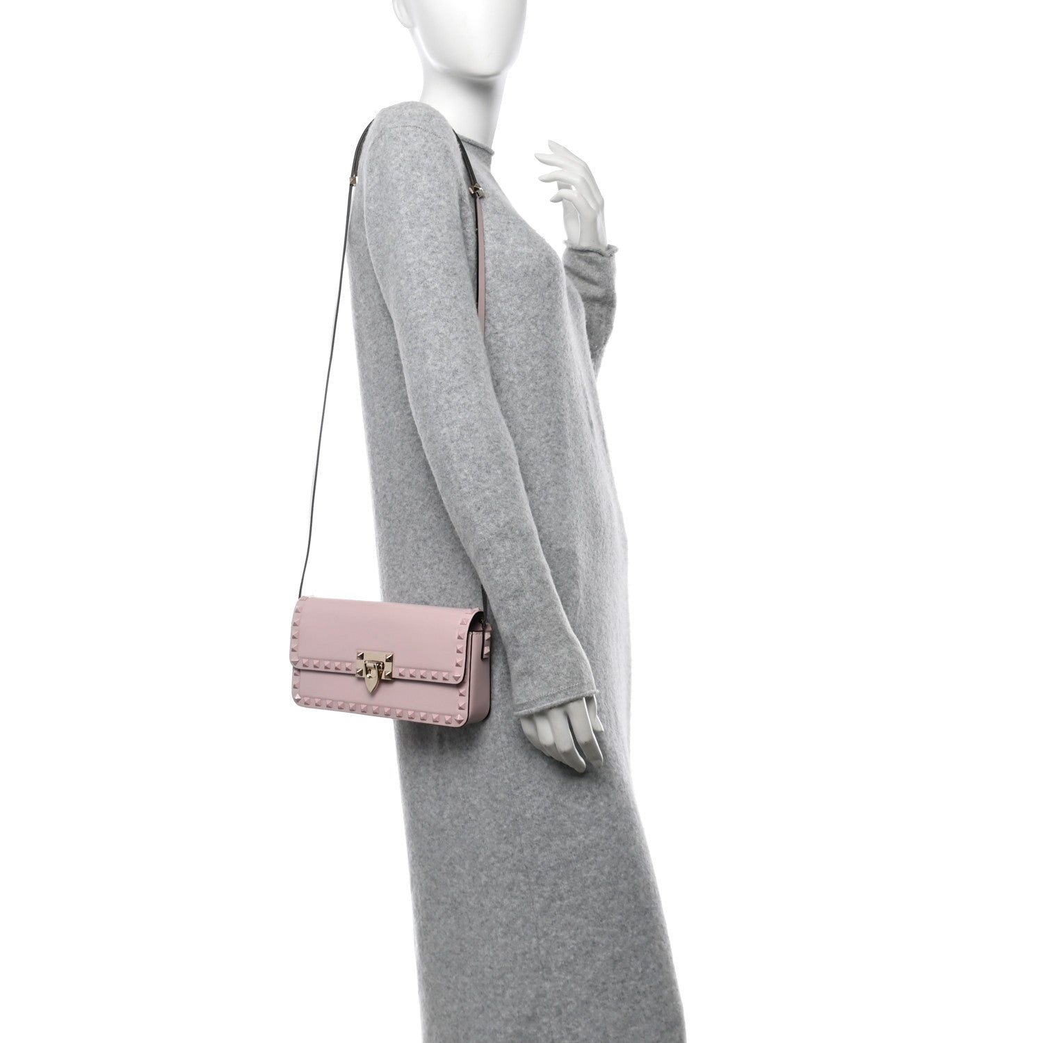 Smooth Calfskin Monochrome Rockstud Flip Lock Shoulder Bag Poudre