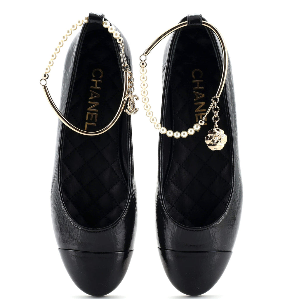Women's Cap Toe Ankle Chain Ballerina Flats Leather