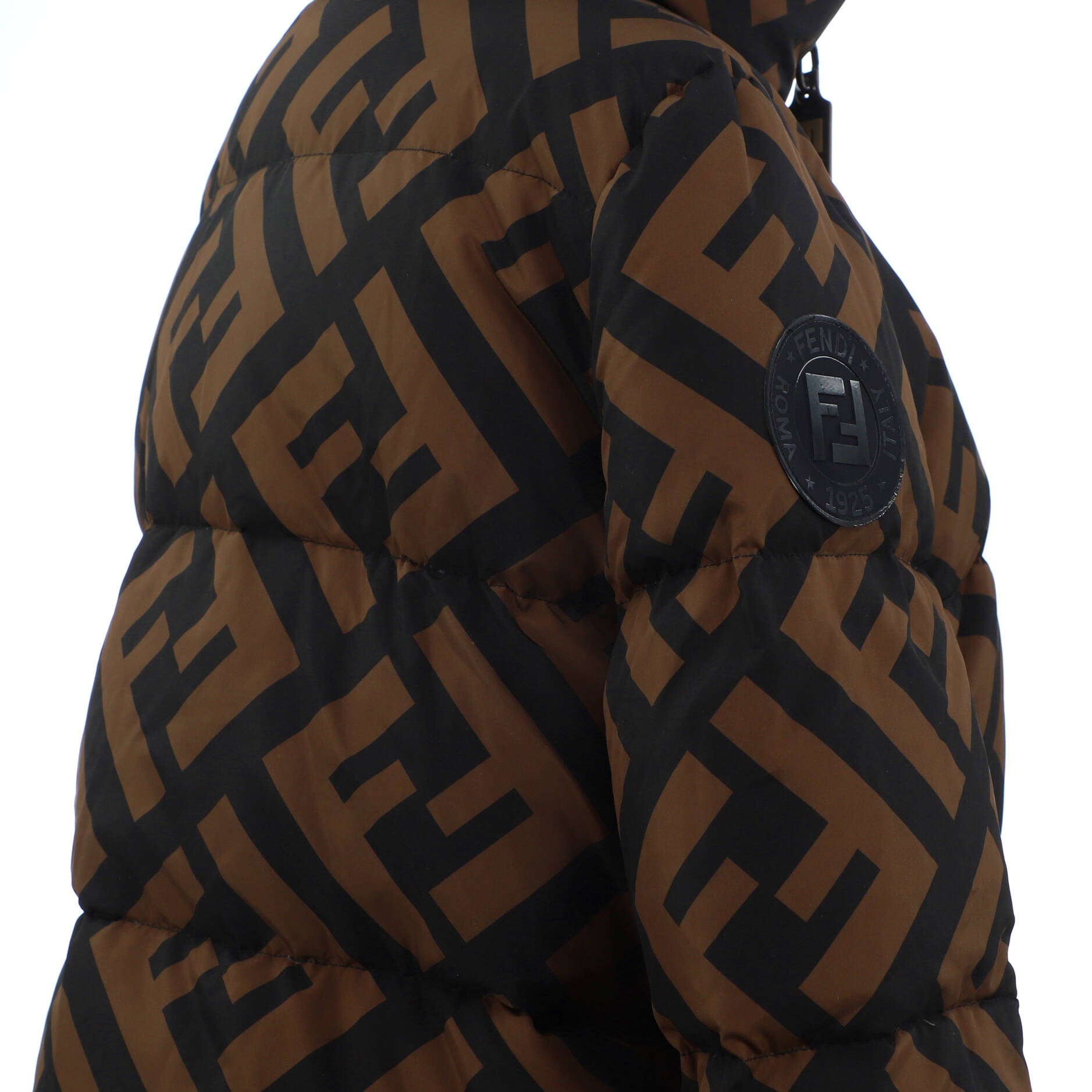 Women's Reversible Ski Jacket Zucca Quilted Polyester with Wool Trim and Down