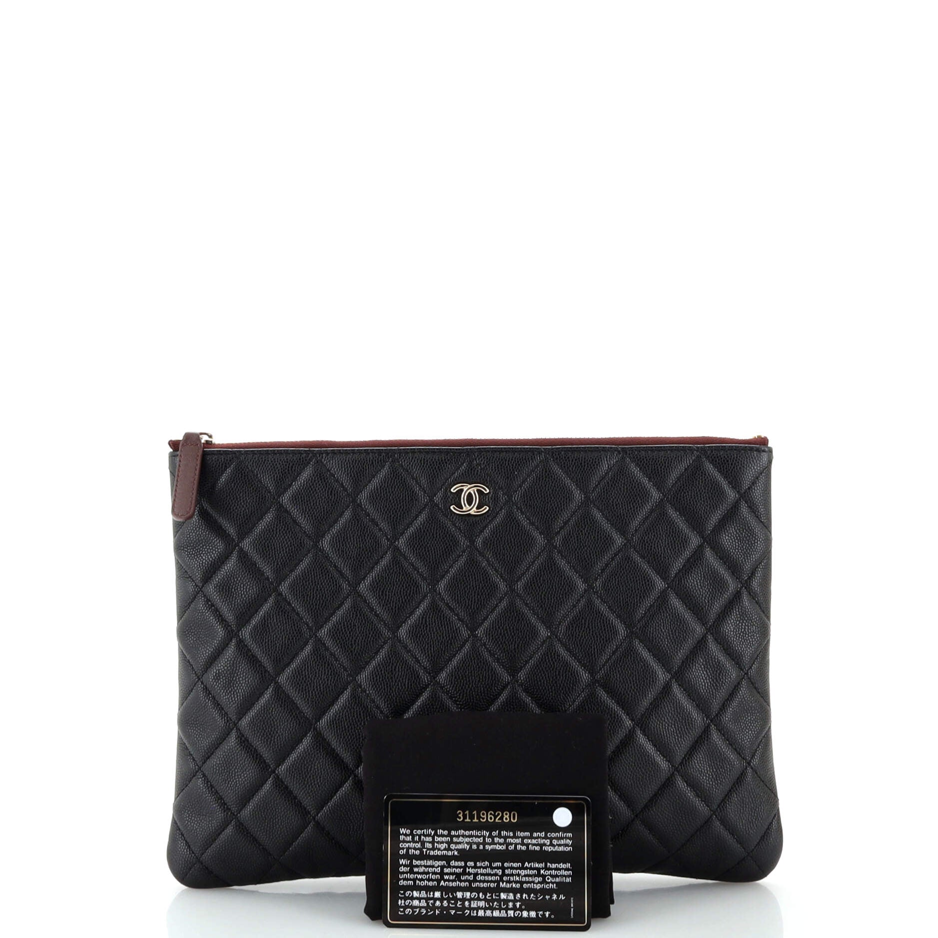 O Case Clutch Quilted Caviar Medium