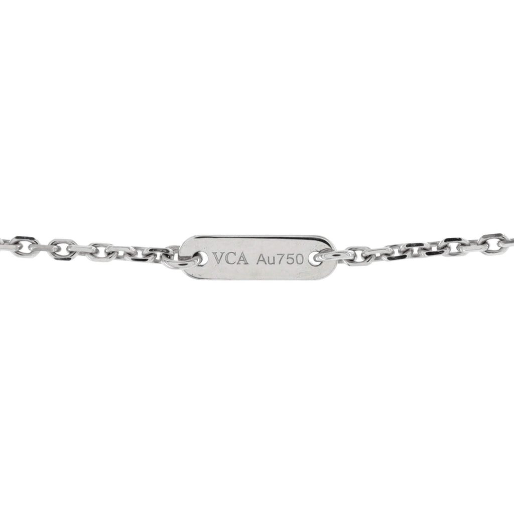 Socrate Flower Pendant Necklace 18K White Gold and Diamonds