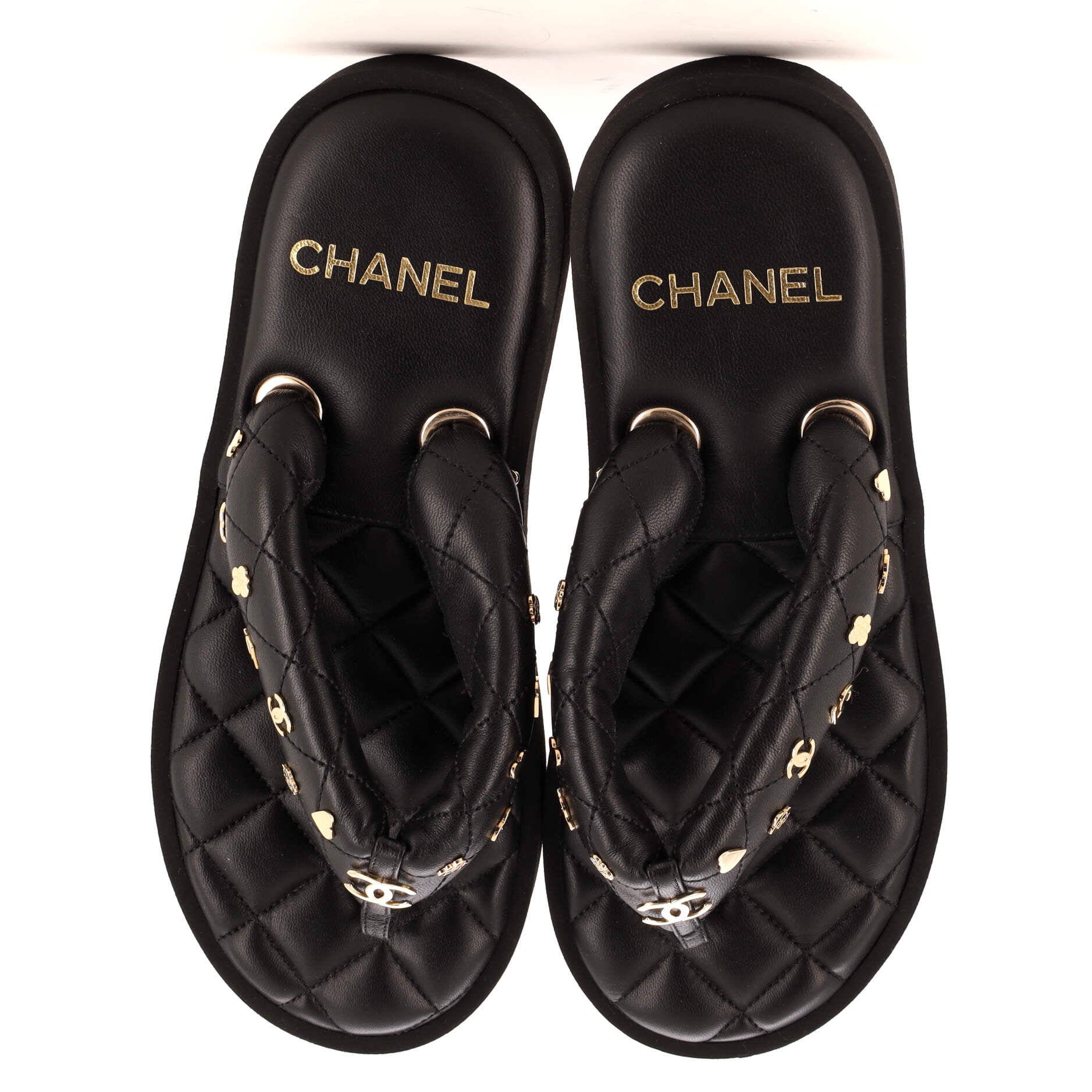 Women's Charm Padded Thong Sandals Quilted Lambskin