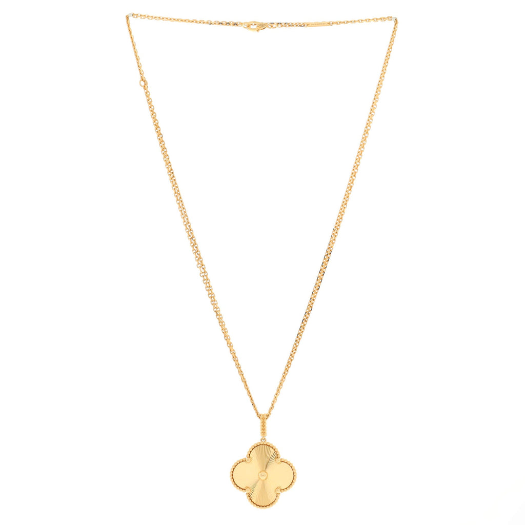 Magic Alhambra Pendant Necklace Guilloche 18K Yellow Gold