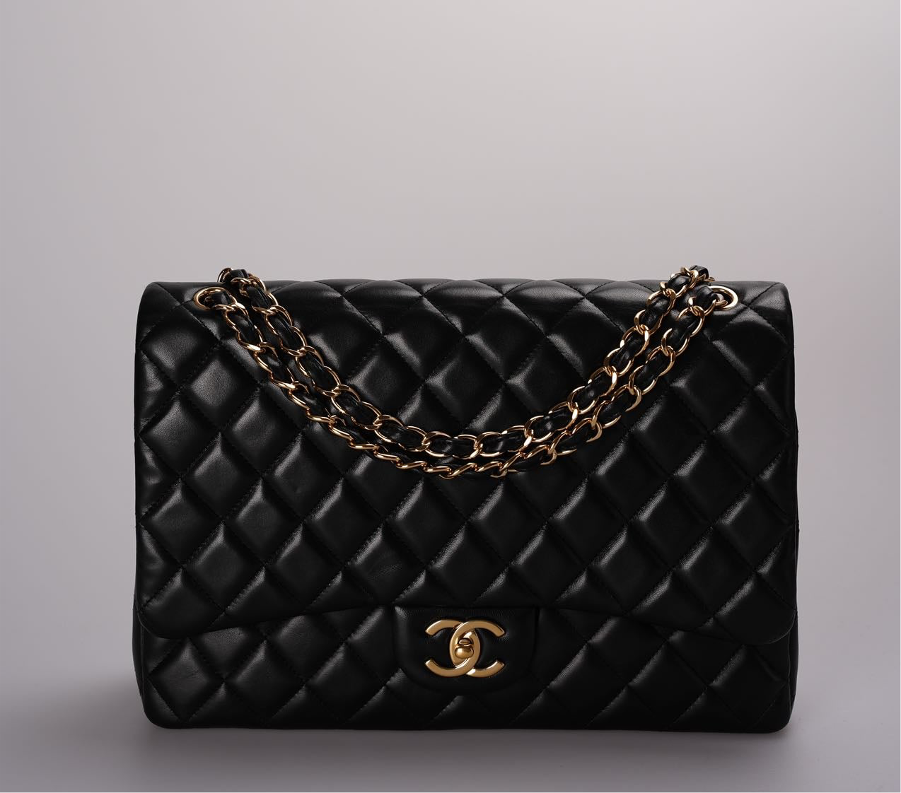 Chanel Timeless Flap Quilted Maxi Lambskin Gold-tone Black