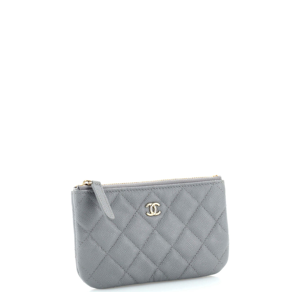 Classic O Case Pouch Quilted Caviar Mini