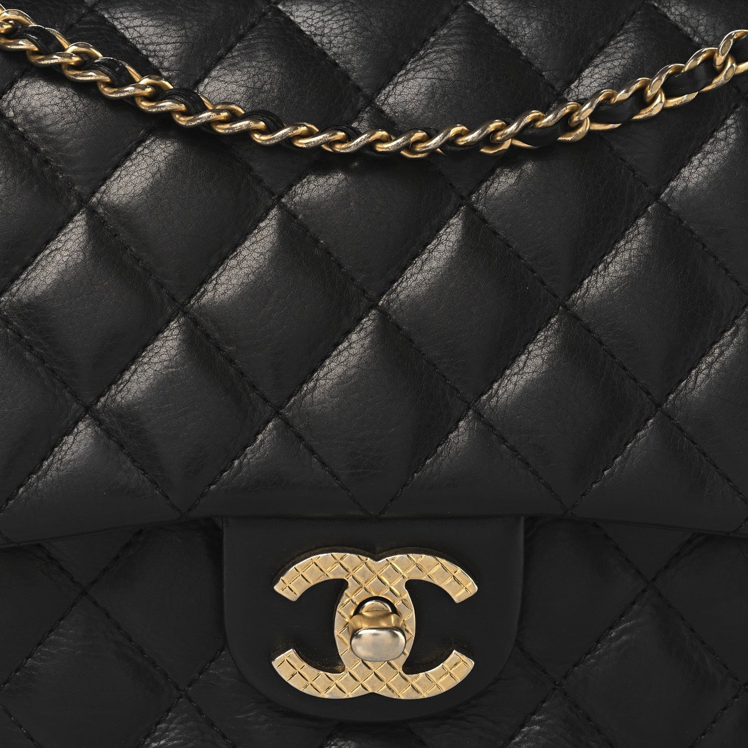 Calfskin Quilted Rock The Corner Flap Black