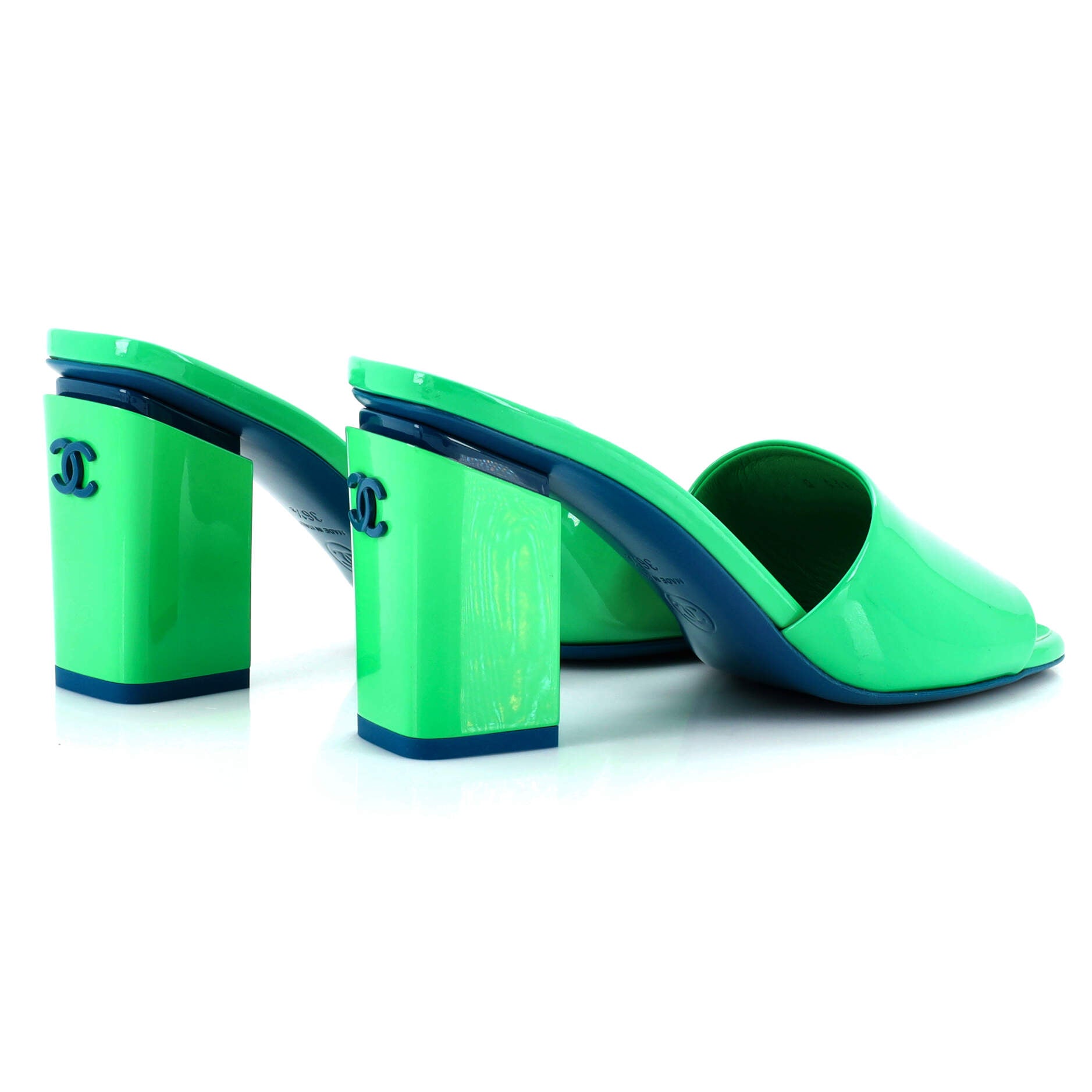 Women's CC Block Heeled Mule Sandals Patent
