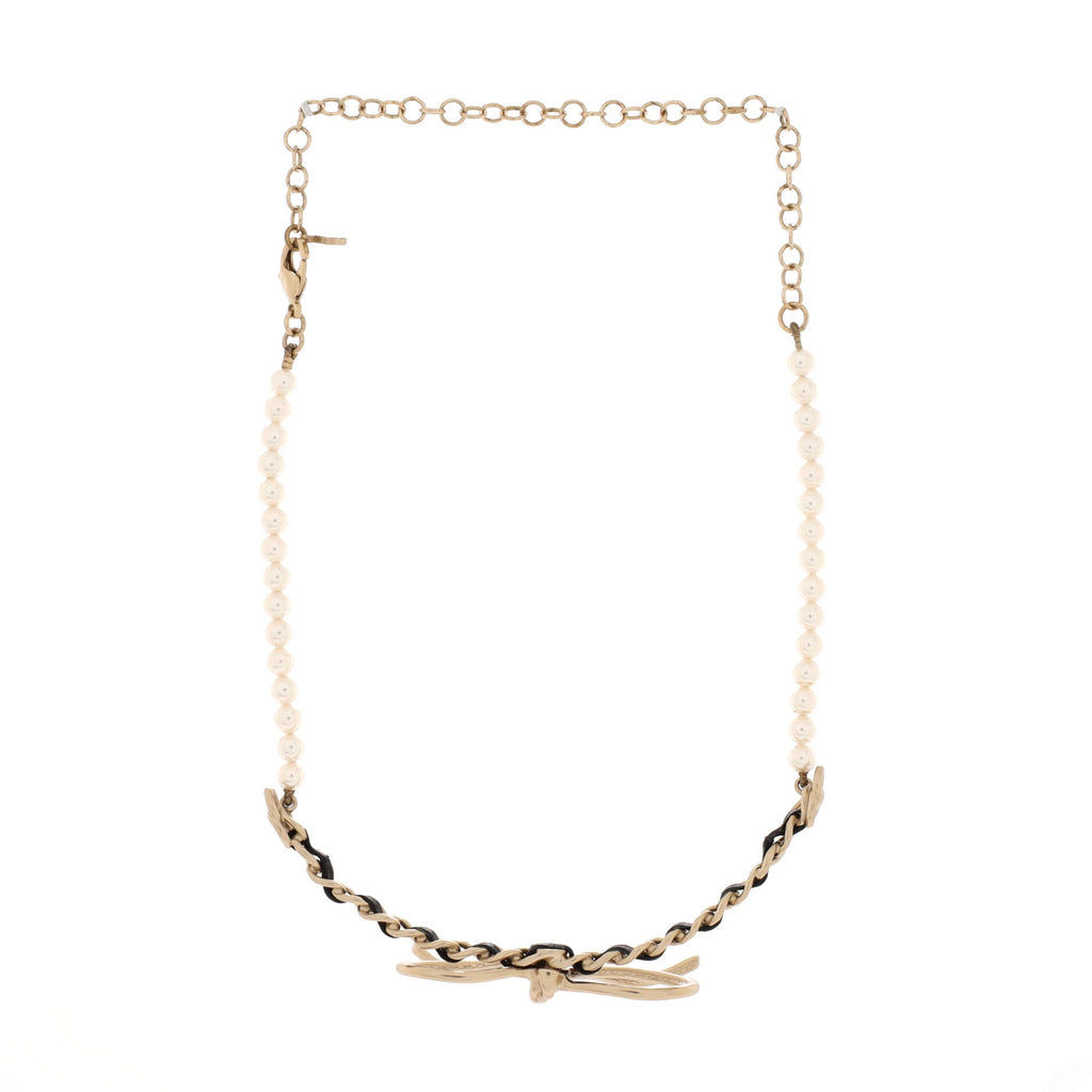 Bow Choker Chain Necklace Metal with Leather and Faux Pearls