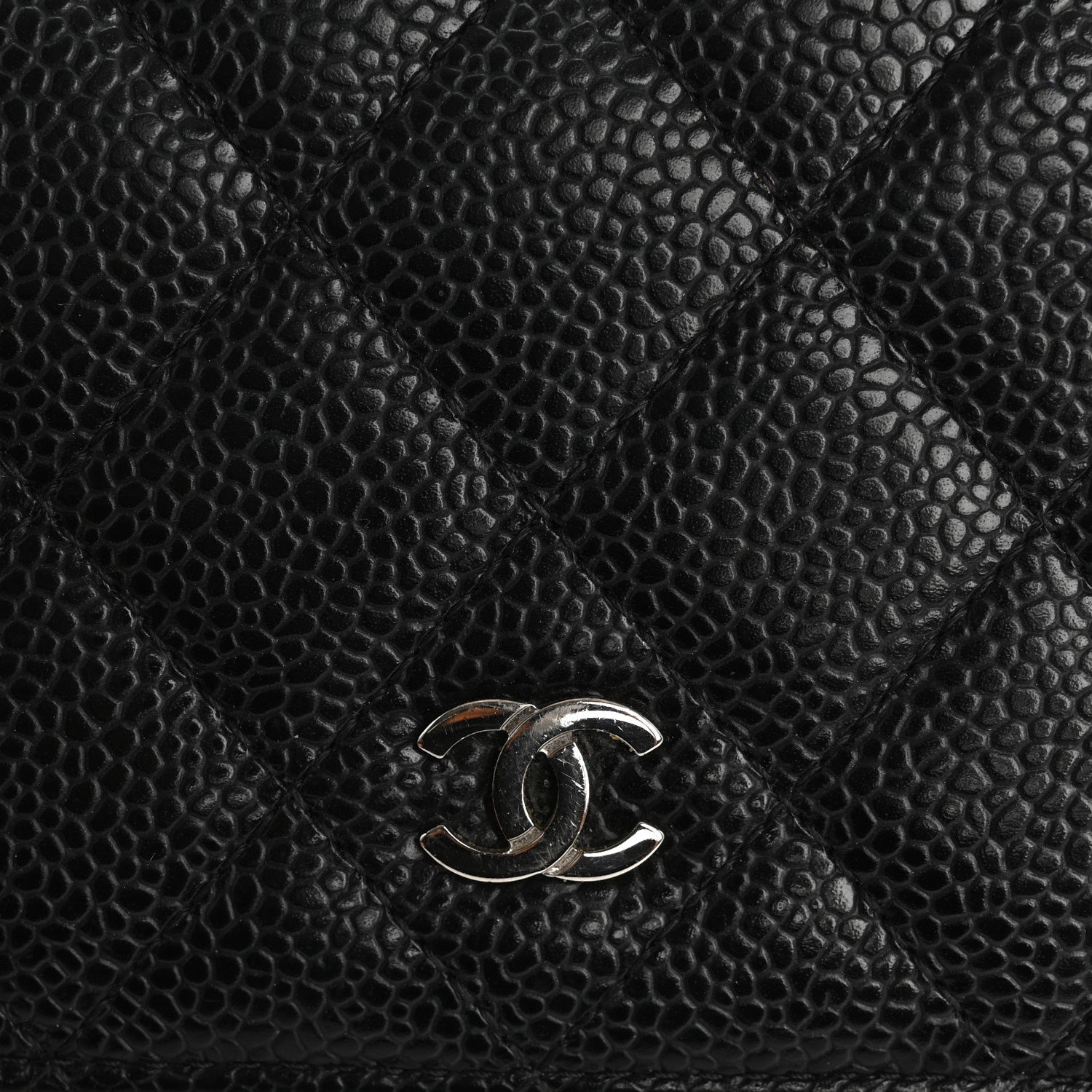Caviar Quilted Yen Wallet Black