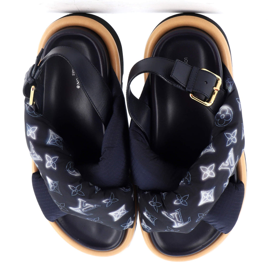 Women's Pillow Paseo Flat Comfort Sandals Padded Mahina Monogram Nylon