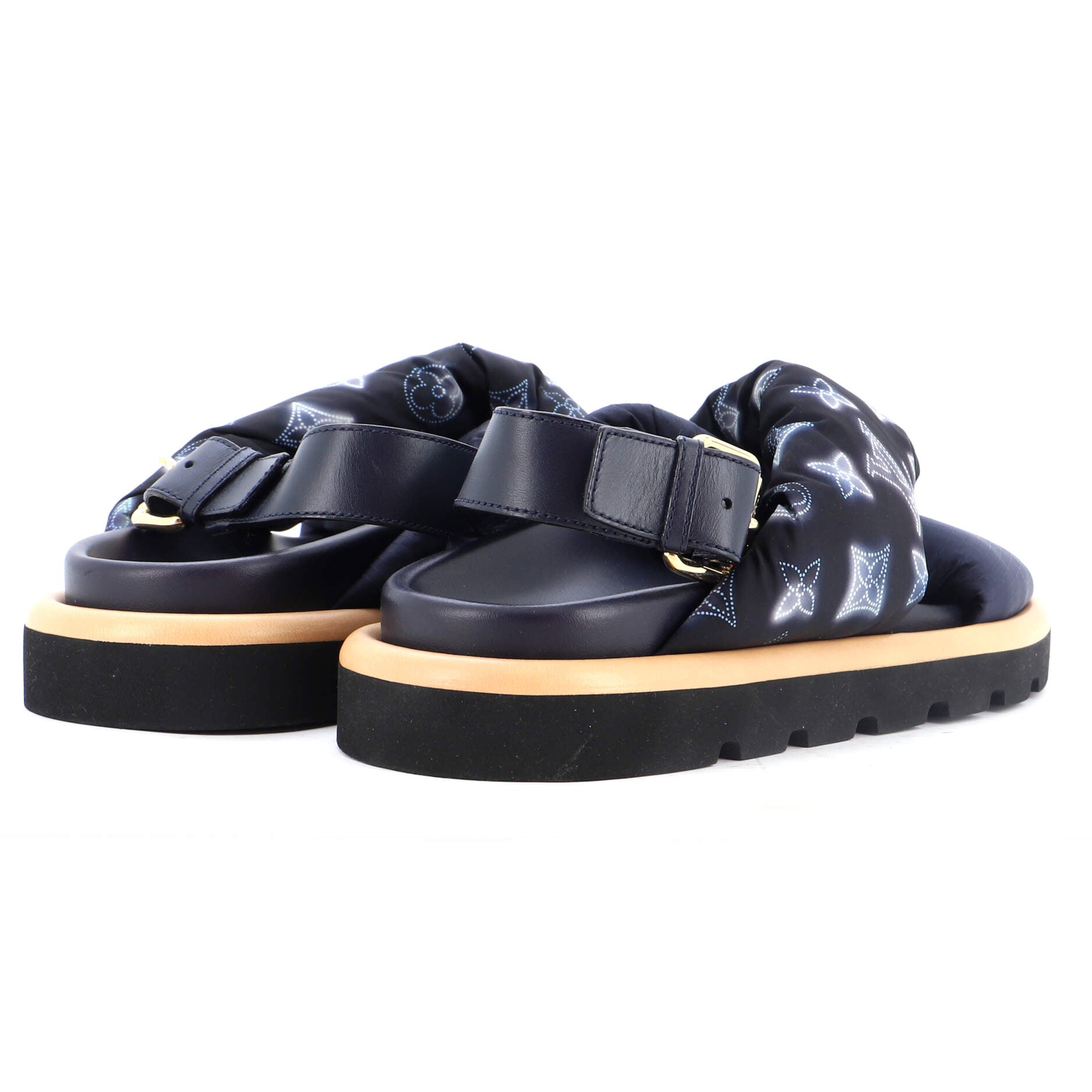 Women's Pillow Paseo Flat Comfort Sandals Padded Mahina Monogram Nylon