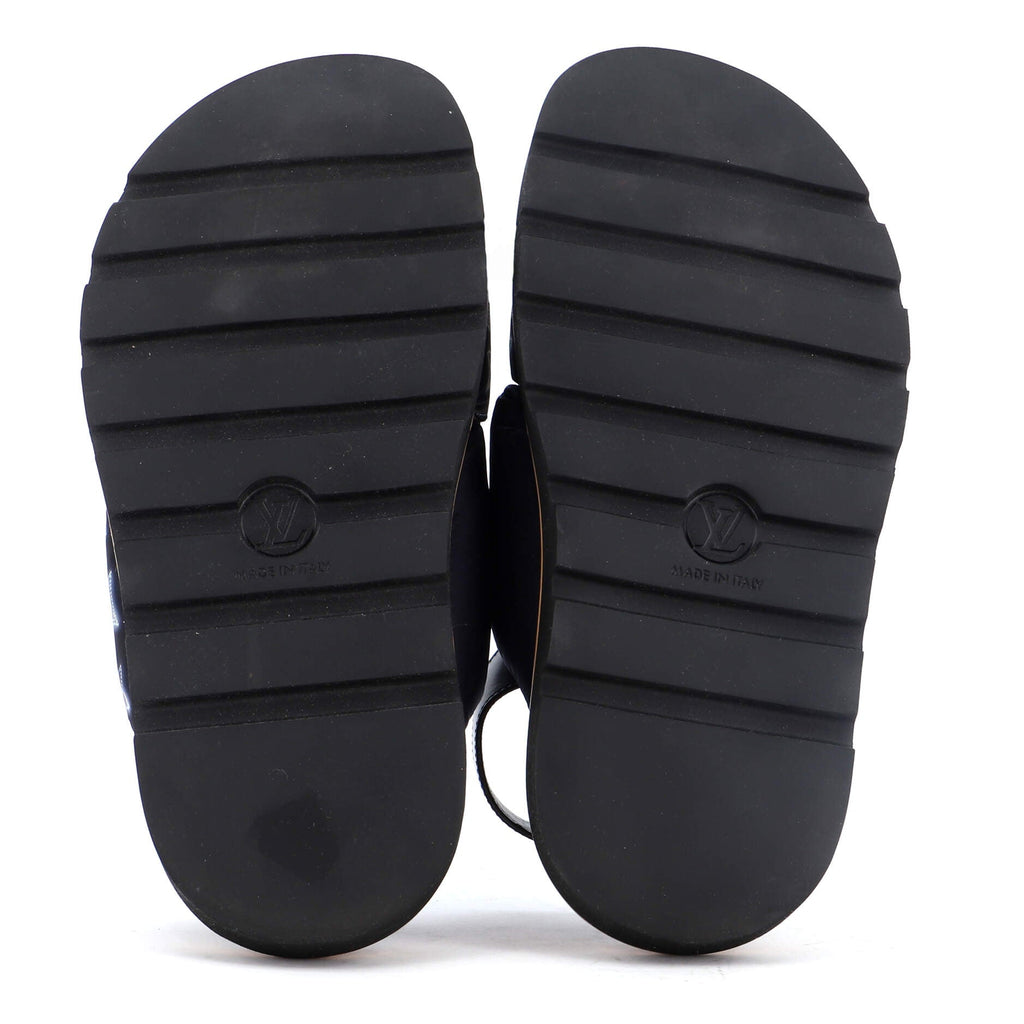 Women's Pillow Paseo Flat Comfort Sandals Padded Mahina Monogram Nylon