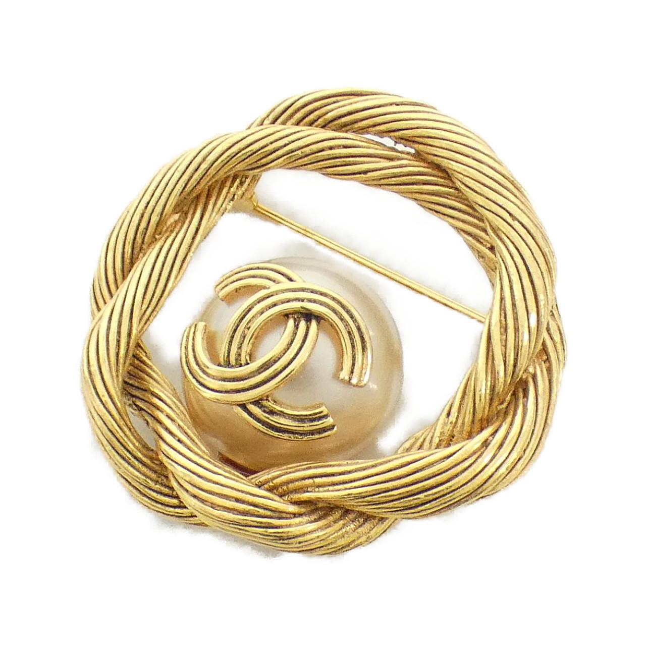 Chanel Faux Pearl Brooch