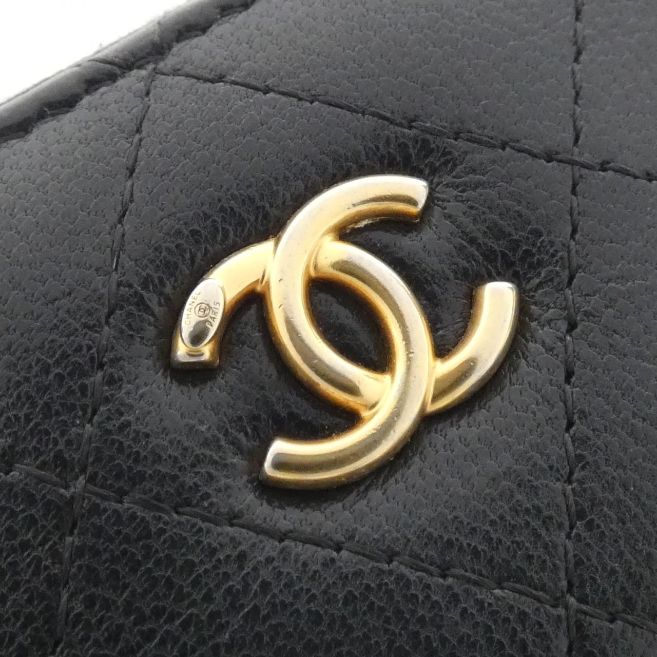 Chanel AP0998 Calfskin Chain Wallet