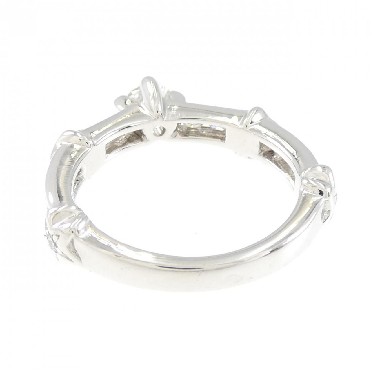 Chanel 750 White Gold Diamond Ring