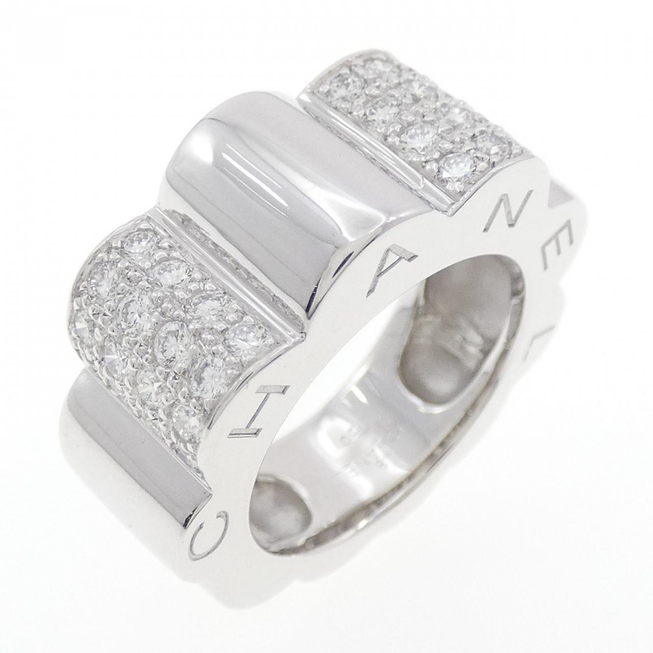 Chanel Profil de Camélia Au750 Diamond Ring