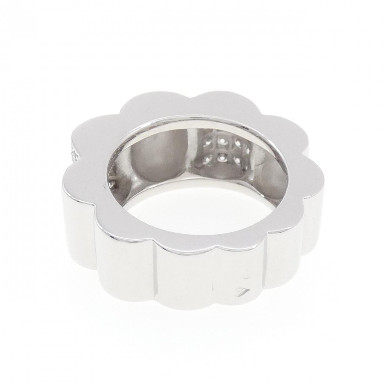 Chanel Profil de Camélia Au750 Diamond Ring