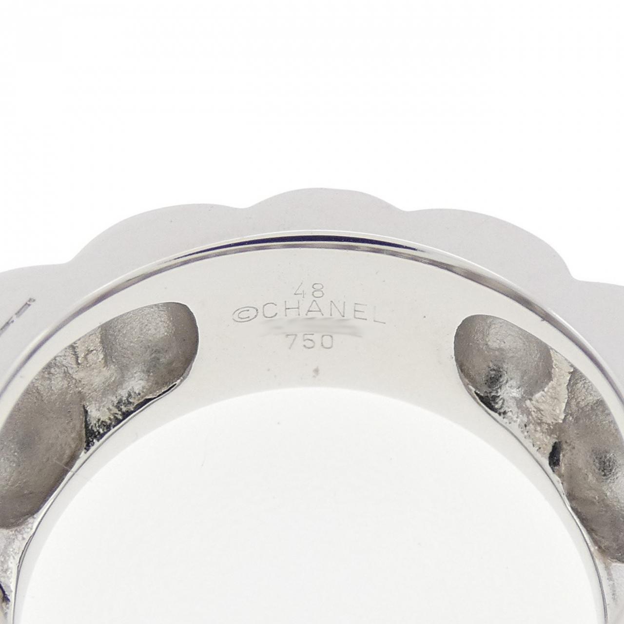 Chanel Profil de Camélia Au750 Diamond Ring