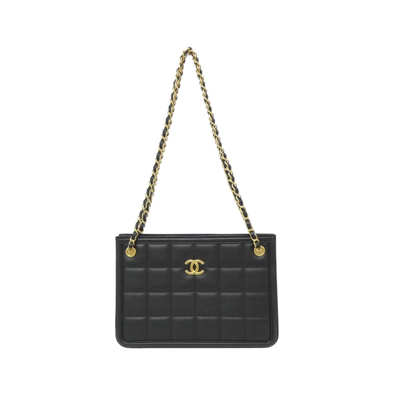 Chanel AS5250 Lambskin Calfskin Shoulder Bag