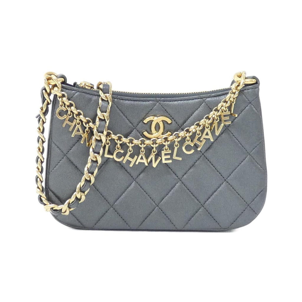 Chanel AP3847 Lambskin Chain Clutch
